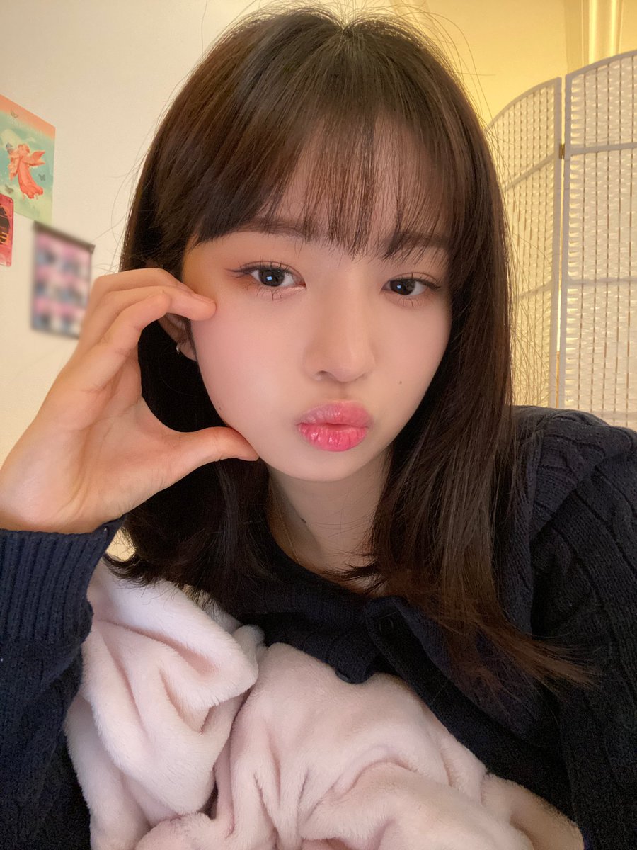 hoursrei's tweet photo. #REI #레이 #IVE #아이브 https://t.co/a8B5Y3m7ZO