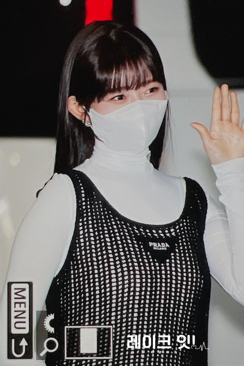 hoursrei's tweet photo. #REI #레이 #IVE #아이브 https://t.co/ojN7pIbaM6