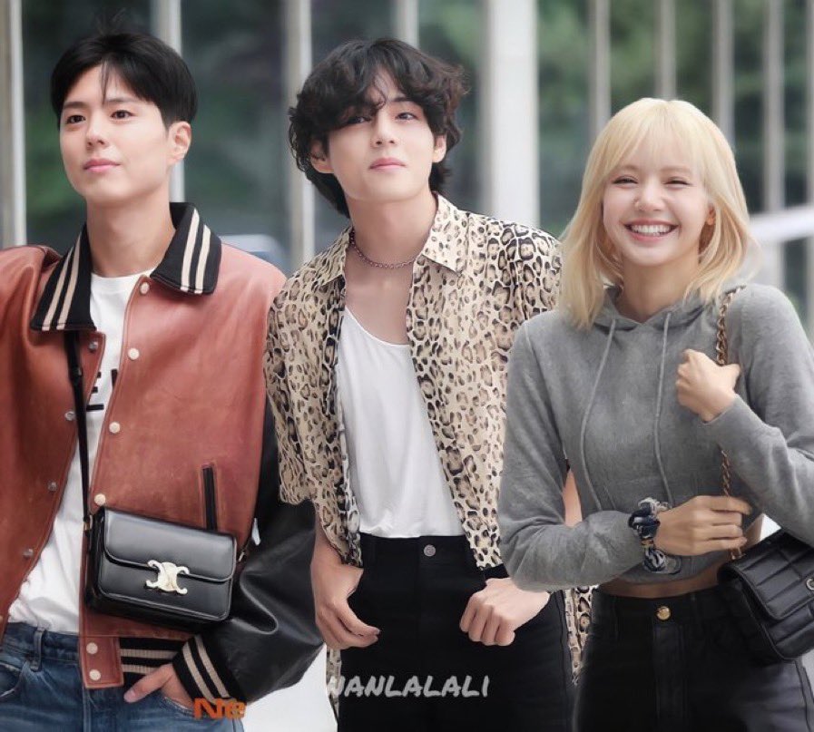 Annstyle_PS's tweet photo. เดินทางปลอดภัยน๊า #LisaTaehyungBogumXCELINE https://t.co/uI0ZXHXxQA