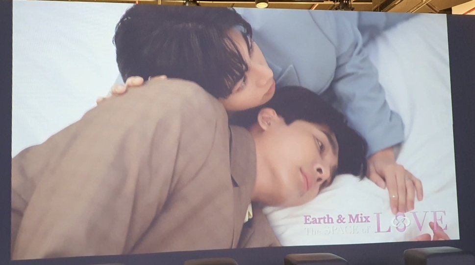 Phetcha21's tweet photo. กึ๊ดเติงหา @Earth_Pirapat @mixxiw 🤎❤️ #เอิร์ทมิกซ์ #EarthPirapat #Mixxiw #GetwellsoonEarthMix https://t.co/C1MlpY5jx2