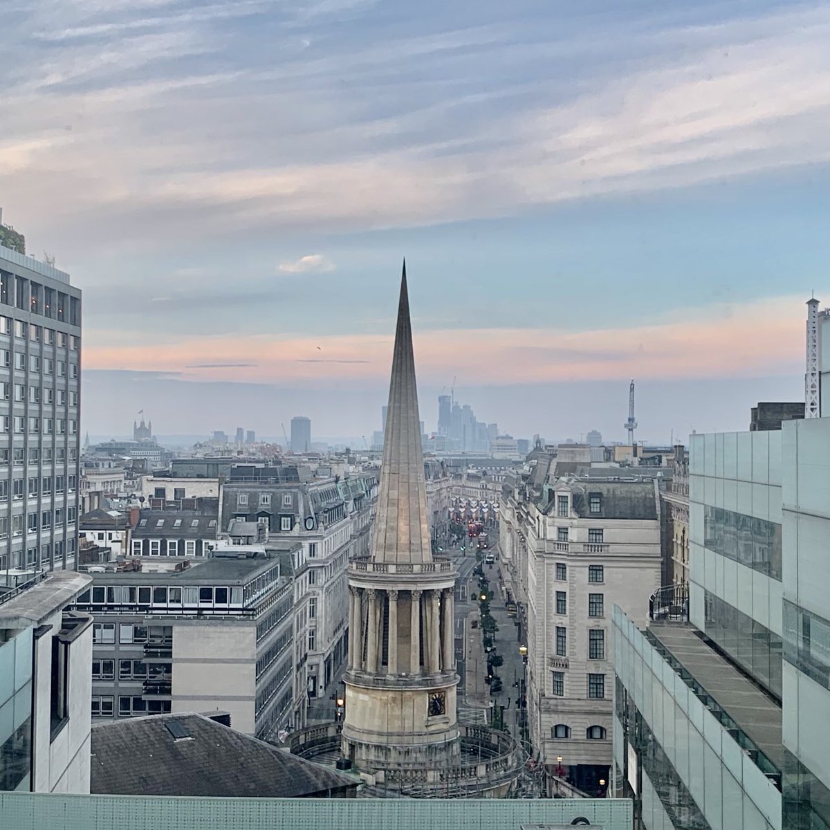 JimDavisOnAir's tweet image. Good morning from New Broadcasting House! I’m heading from 5Live over to BBC Radio London &amp;amp; I’ll be with you again from 7am sitting in for Vanessa. Do join me if you’re up &amp;amp; about! #DoubleShift #BringOnTheWeekend