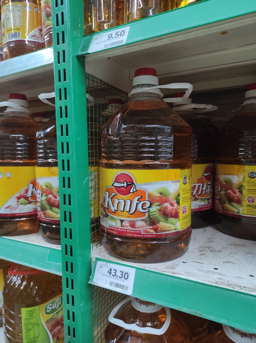 pualdidan's tweet image. Kita park sini dulu, then we compare next month ya