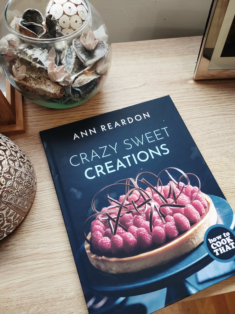 sbjlong's tweet photo. One of the best purchases I have made....also quite dangerous too as now I need to try pretty much everything! #baking #howtocookthat #sweettreats #chocolate #h2ct https://t.co/gdMlzgr3T1