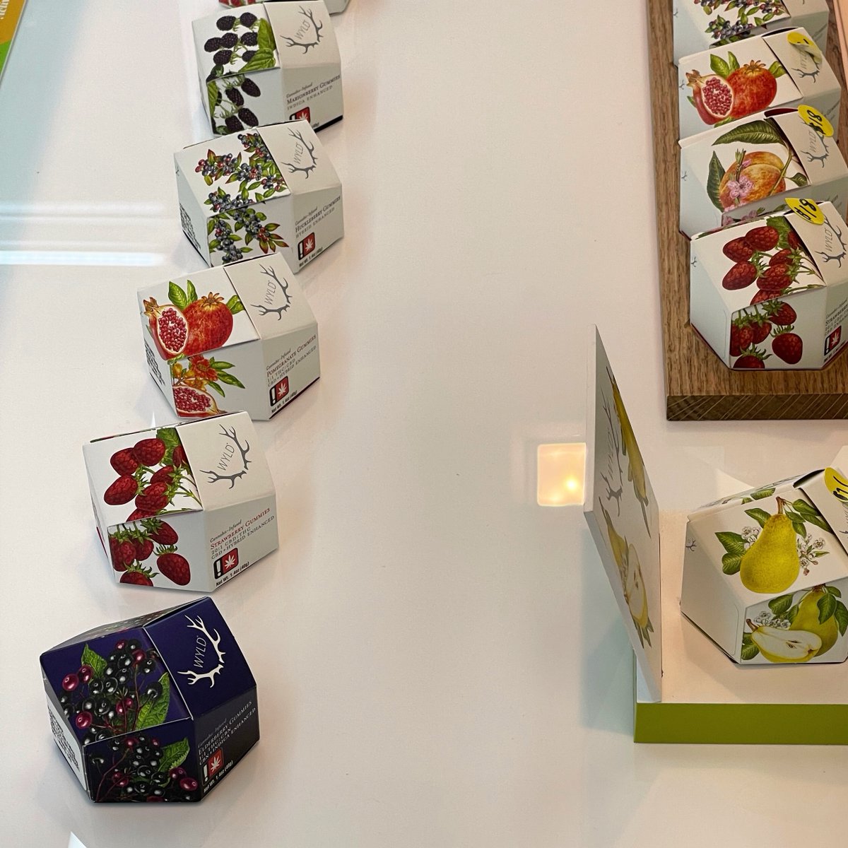 broscannabis's tweet photo. Have you tried our local Wyld gummies ? These edibles are produced by the first cannabis company to become an official Climate Neutral Certified brand ! How cool is that ?!

#503 #50tree #pdxweed #dispo #cannabiscommunity #weeddeals #420sale #4202022 #420 #420deals #sustainable https://t.co/hNGJ0EOnCJ