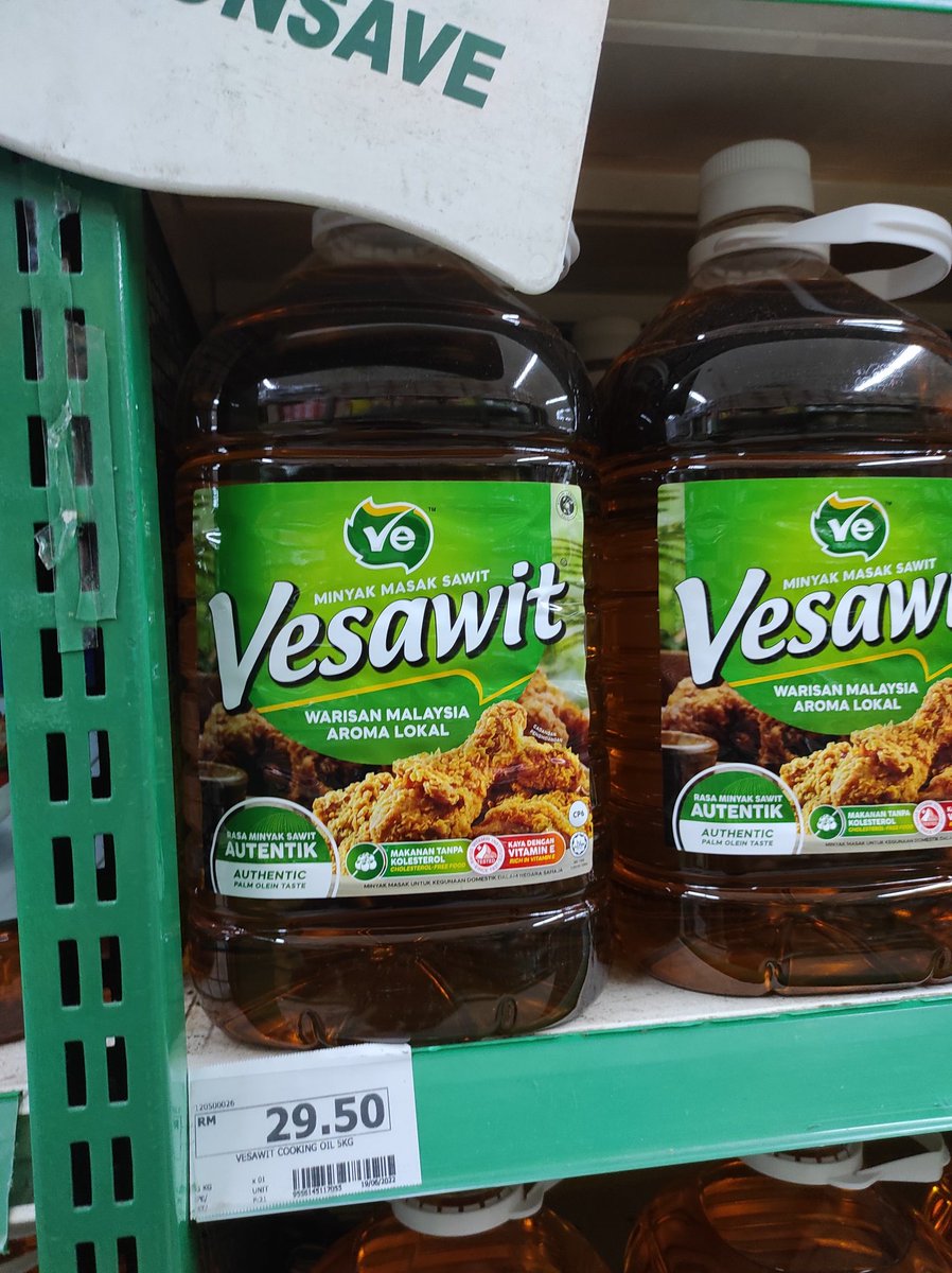 pualdidan's tweet image. Kita park sini dulu, then we compare next month ya