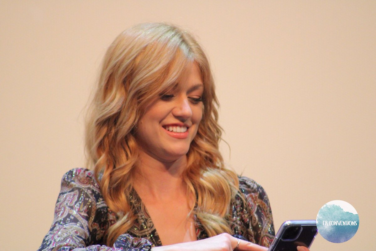 kittenkatsangel's tweet photo. Imagine me hugging and being in this little bean's arms in July 🥺💓🤍

@Kat_McNamara 👼🏼🕊
#katherinemcnamara ♡ 
#Mtlcomicon https://t.co/RAAjs1iQ7C