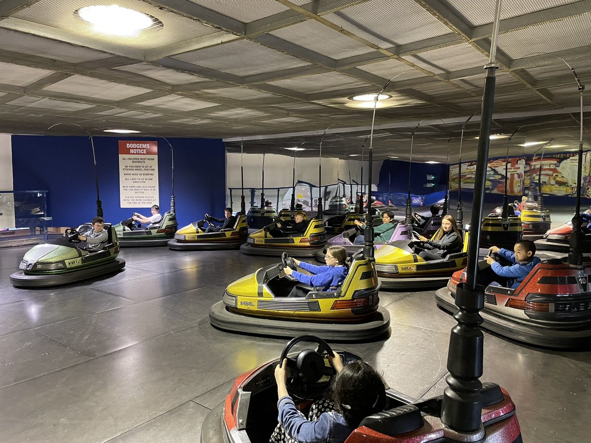 MissForster11's tweet photo. On Tuesday we had the BEST day at Cadonas! In the morning we went bowling, played mini golf and had a go on the dodgems. It was great to see the children all having fun with their friends.🏌️🚘 @miss_harcus_ @Greenbraeschool https://t.co/EBW28Sa9Rj