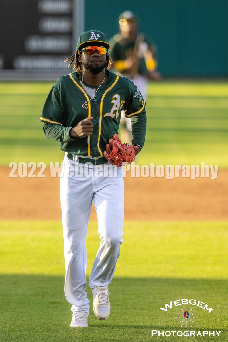 AZProspectWatch's tweet photo. #ArizonaComplexLeague
Giants (orange) v. A's; 6-22-2022
#RobertPuason (ss) - came to play going 2 for 3 with a single, triple (line drive off left field wall), and a run.
@MiLB @baseballpro @sfchronicle @SFGate @mercnews @Athletics @AthleticsFarm https://t.co/DUxeFIX0OK