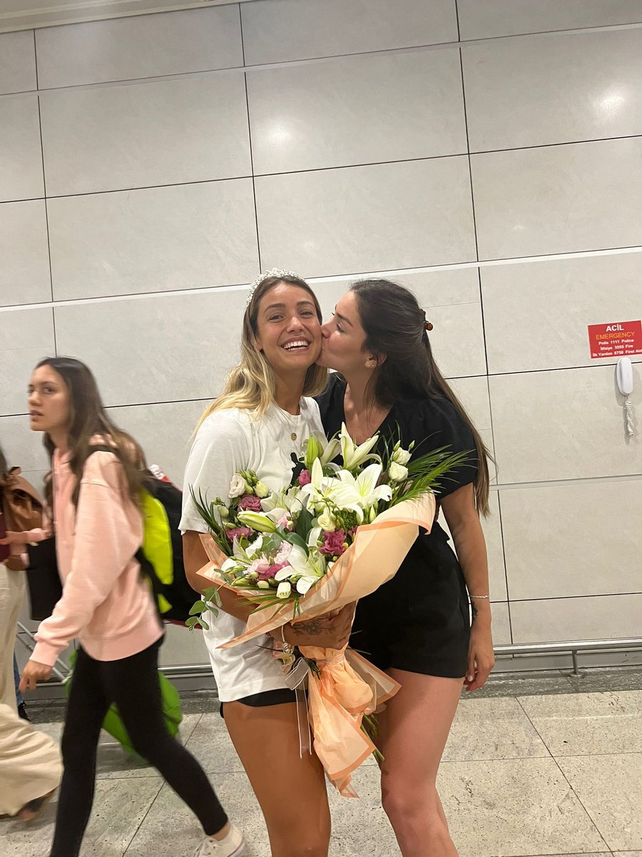 🤍🤍🤍 <a href="/evrimkeklik_/">Evrim Keklik</a>