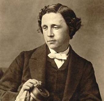 fuedicho's tweet photo. "En un mundo en movimiento el que se queda en el mismo lugar, retrocede". 
Lewis Carroll
#Fuedicho https://t.co/PaWsTZ2yCm