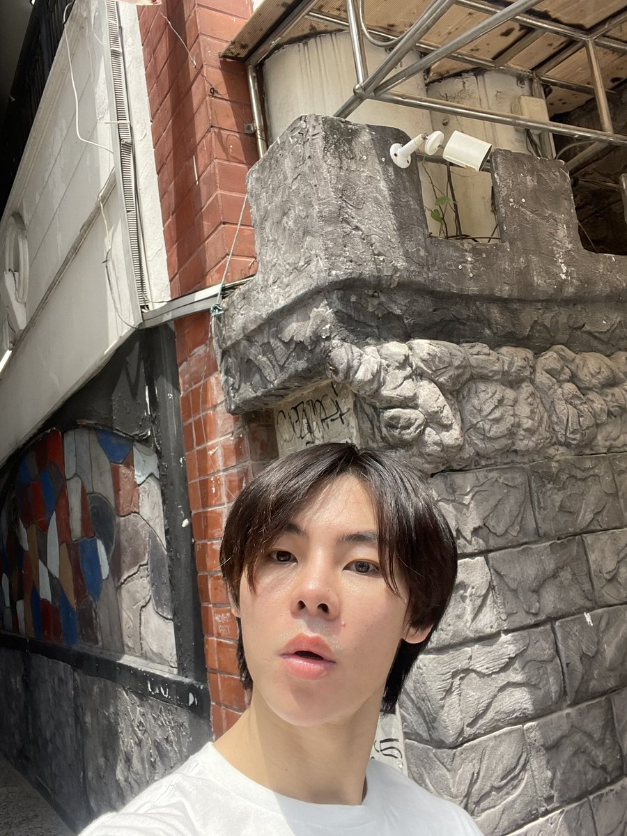 napattouch99's tweet photo. นี่สิวหรือไฝ555555 https://t.co/mjNdCphBYc