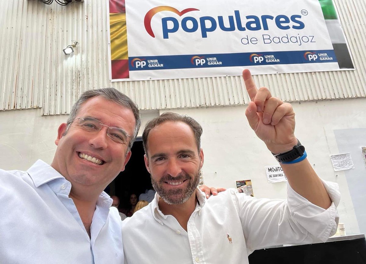 JuanParejoFdez's tweet photo. Jornada de convivencia #afiliados #SanJuan #Badajoz #PartidoPopular #casetaPopular 🅿️🅿️ #Adelante 👍🇪🇸 @acavacasillas @PP_Badajoz @ppextremadura @GPPopularExt @MGuardiolaM https://t.co/JeLs7k9aoV