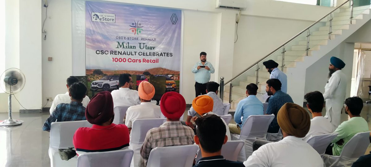 CSC_Punjab's tweet photo. Renault Milan Utsav Celebrates in Amritsar district of Punjab.

@dintya15 
@ceo_csc 
@jpsinghch 
@PunjabSpm 
@CSC_Punjab 
@CSCegov_ https://t.co/SbicZIPlom