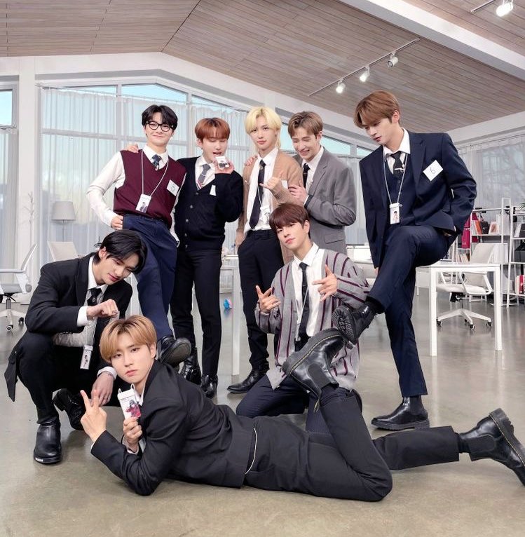 ⠀
⠀
⠀⠀            Happy 15th 🤟🏻🤙🏻

⠀⠀⠀⠀