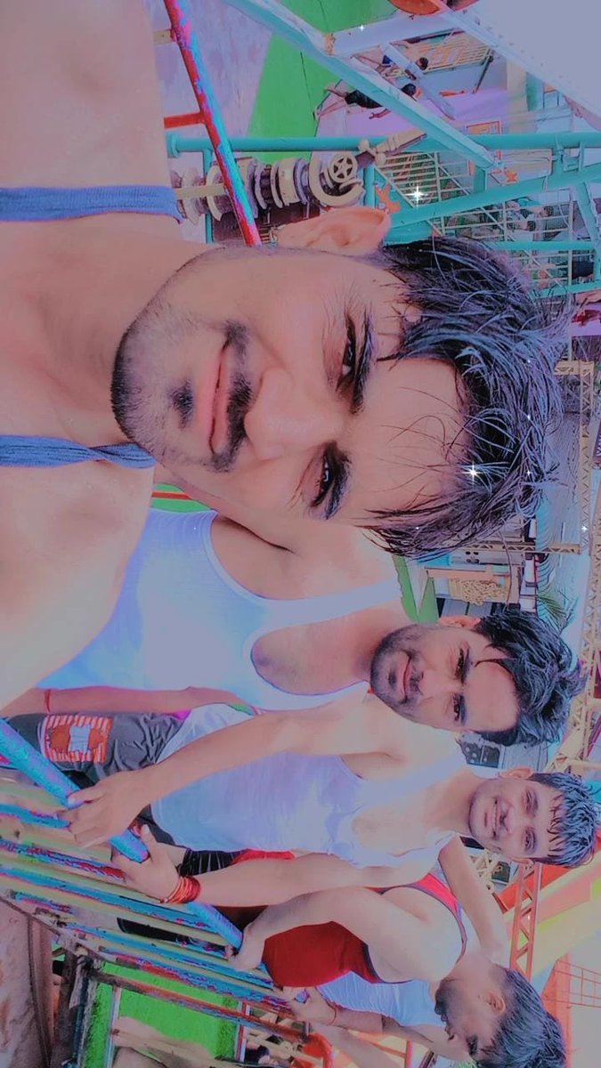 GreebramG's tweet photo. जब वक्त सजा सुनाता है तो ना किसी जज की जरूरत होती है नही किसी वकील की। https://t.co/MirfEgkZm9
