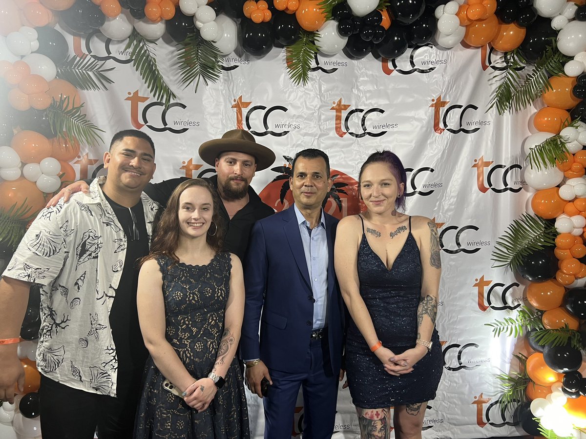 Bryan lara tweet media