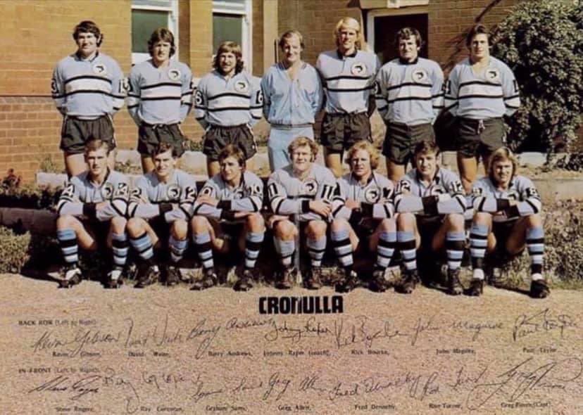 _SpiritGotLost's tweet photo. 1975 Cronulla Sharks 🦈🏉 https://t.co/MUqJpMABc2