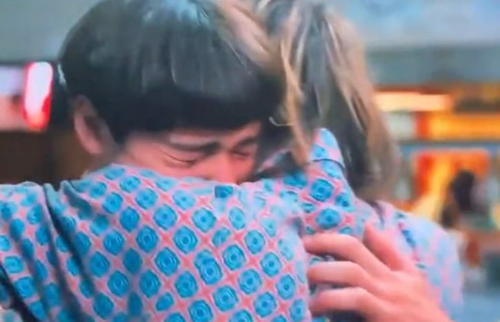 imagine me being okay right now?? #StrangerThings