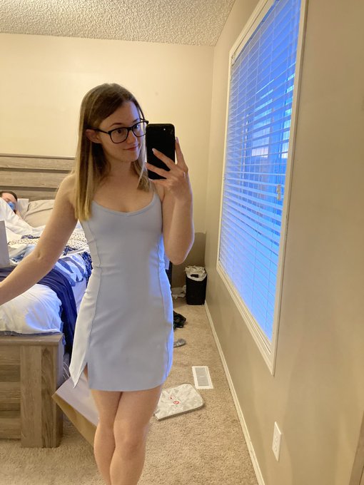 TW Pornstars - Mirror Ladies. Pictures and videos from Twitter.