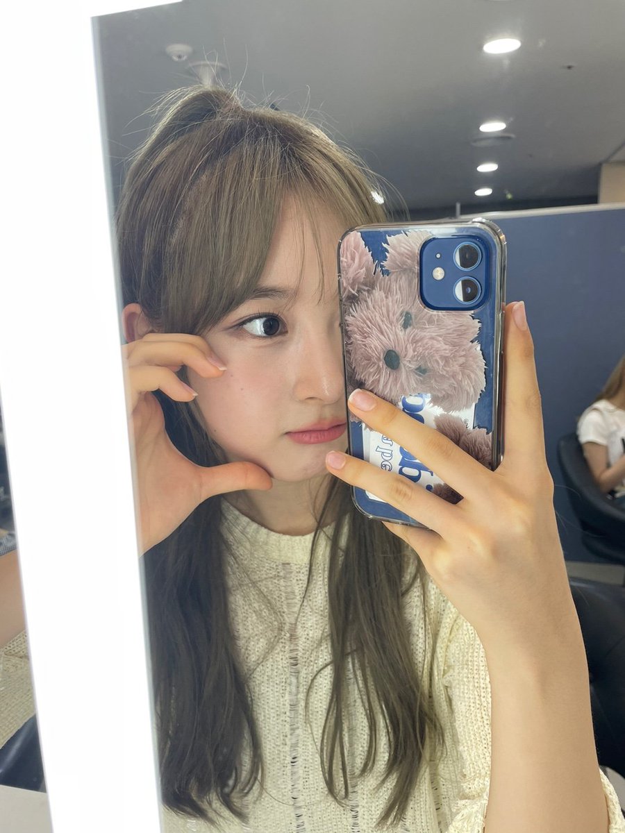 ichillin_km's tweet photo. 나는 블루공주할래🫐🫧💗

#ICHILLIN #아이칠린 #CHOWON #초원 https://t.co/5A3moFsYo6
