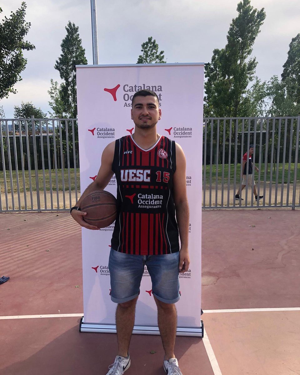UESC_SantCugat's tweet photo. FITXATGE #SeniorMascNegre ⛹🏻‍♂️ •  MARC TALAVERON 🏀

Avui anunciem la incorporació d’un gran reforç pel joc interior del primer equip. Amb ADN ACB, Marc l’avala el treball incansable, un jugador tot terreny capaç d’ajudar en defensa i aportar rebots i anotació en atac, amb un https://t.co/yR0AipsCAy