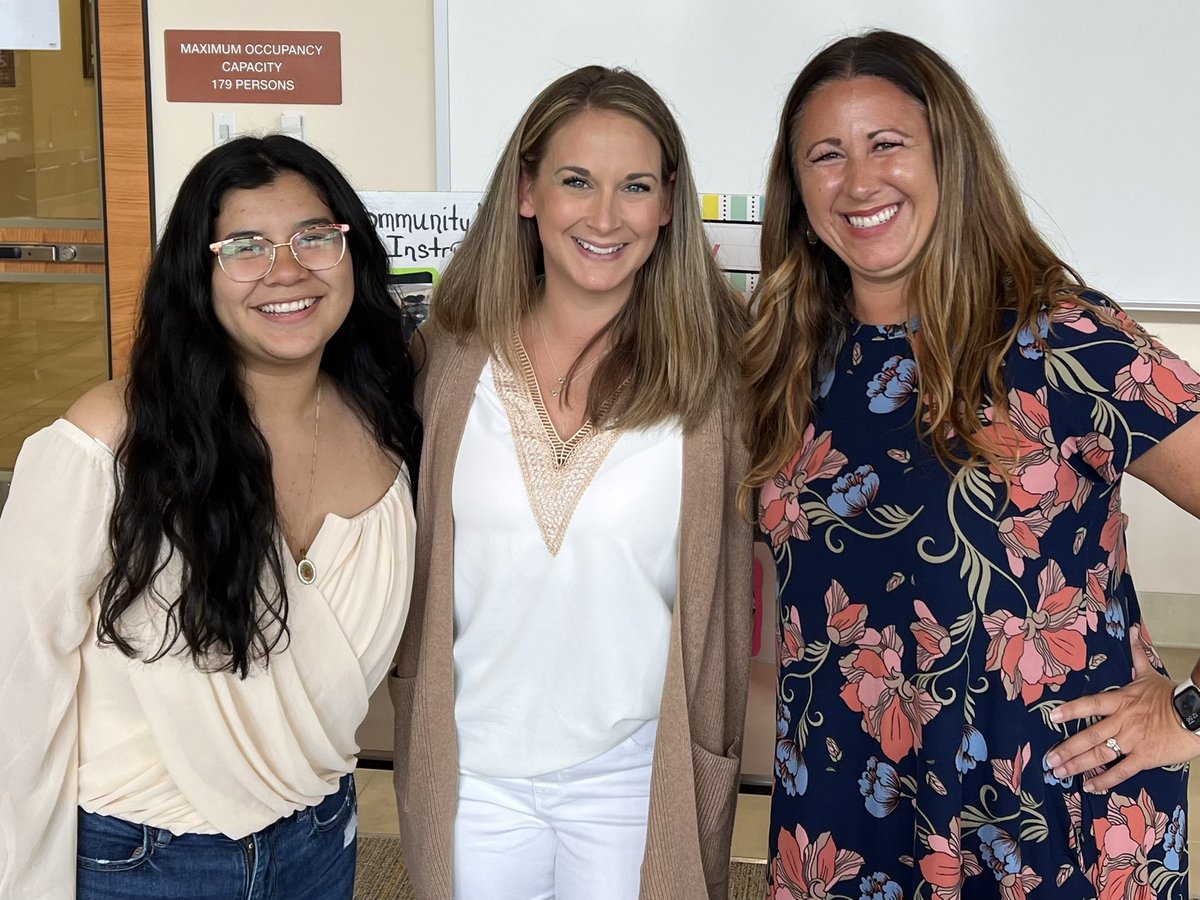 Such a perfect afternoon celebrating my Senior Interns with their families and mentors! So proud of them and I will miss them all! Thankful to all the mentors for taking my kids on! 💙 <a href="/WWP_Schools/">WW-P School District</a> <a href="/JonDauber/">Jon Dauber</a> <a href="/ArmoryKnights/">The Knights' Armory</a> @MrsMegOBrien @FaykimL