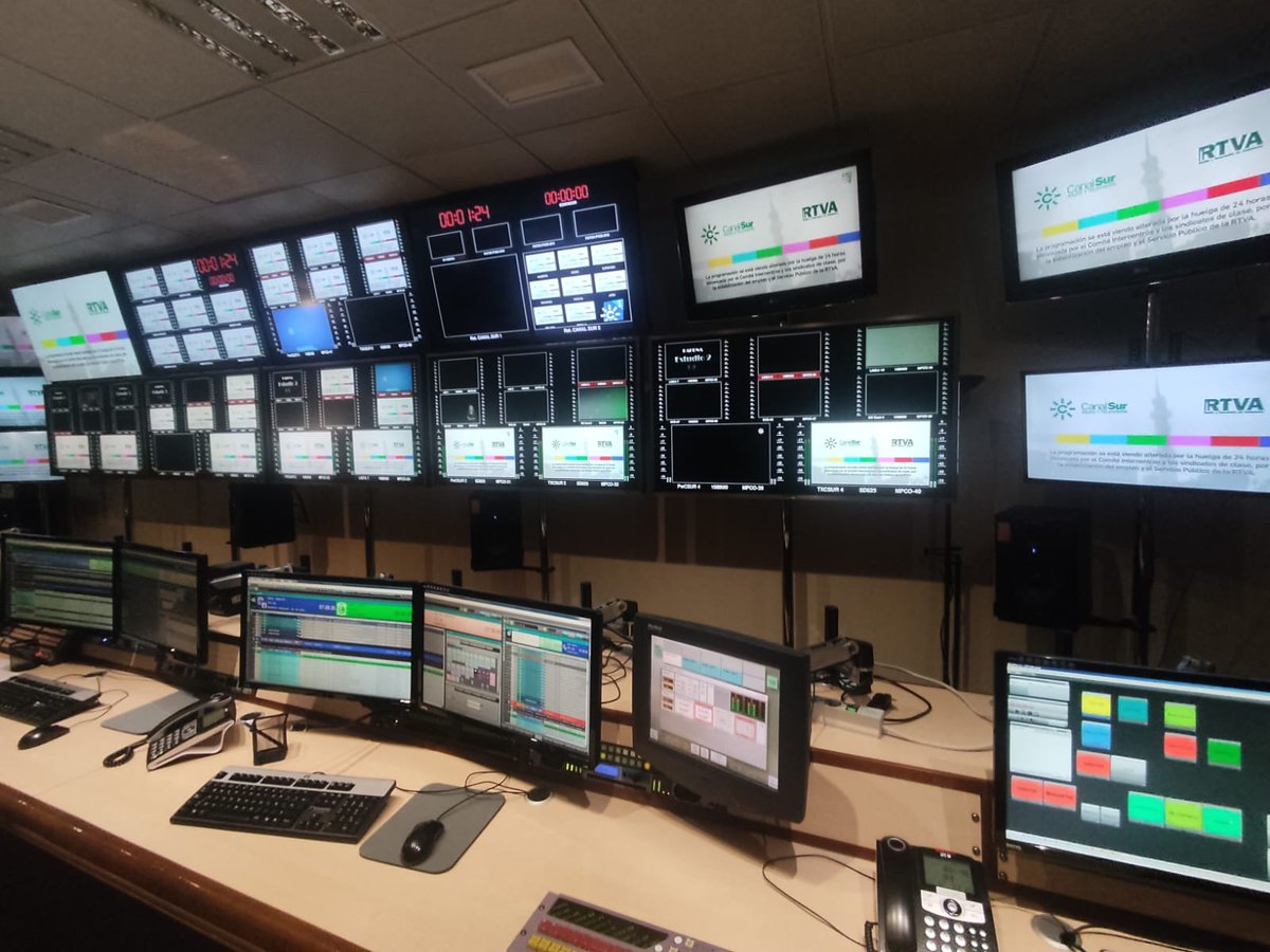 ccoortva's tweet photo. Todas las trabajadoras y trabajadores de @canalsur estamos llamados a secundar esta huelga necesaria.
✅ Estabilización del empleo.
✅Tasa de reposición, recuperar derechos y Producción Propia.
✅ Información plural y Servicio Público.
#17JHuelgaCanalSur https://t.co/GqzizbDN84