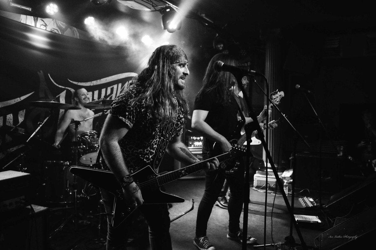 IanLadlow's tweet photo. Daxx &amp; Roxane at London Water Rats - first time seeing and very impressed @DaxxRoxane https://t.co/Nlble4u0Hm