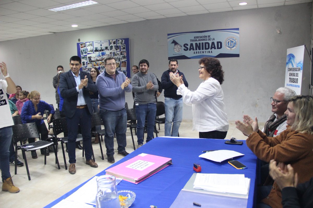 DelegadosSEJCH's tweet photo. Provincia del Chaco, el compromiso de seguir defendiendo nuestros derechos como trabajadores. -

@MG_Justicia  / @gracielaranda

@Douglelus 
@DelBalzoGabriel
@FeSitraju
@Vsiley
@SEJChaco 
@azulblancasejch
@DelegadosSEJCH https://t.co/0Jd5VgR0bM