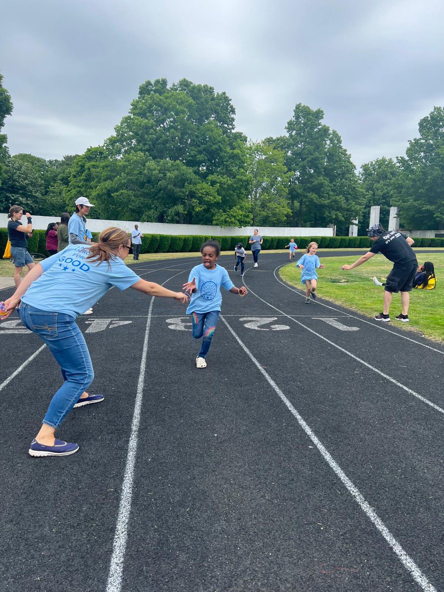 Mendell School tweet media