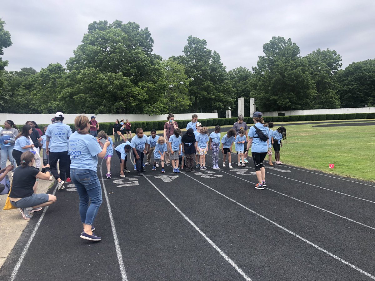 Mendell School tweet media