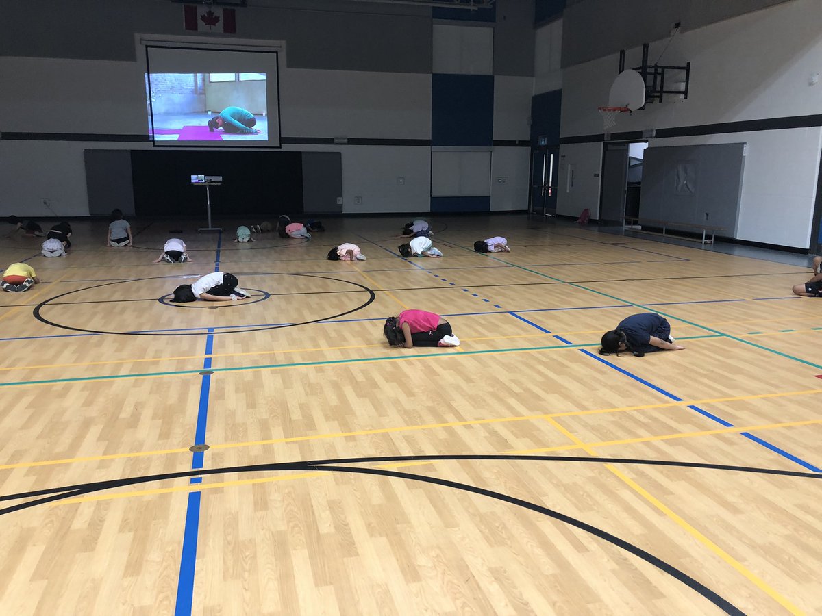 MrsAshton10's tweet image. Today we did some yoga in the gym~Thank you Ms. Caines for helping us set up! @DesmondHDSB #weareinterconnected