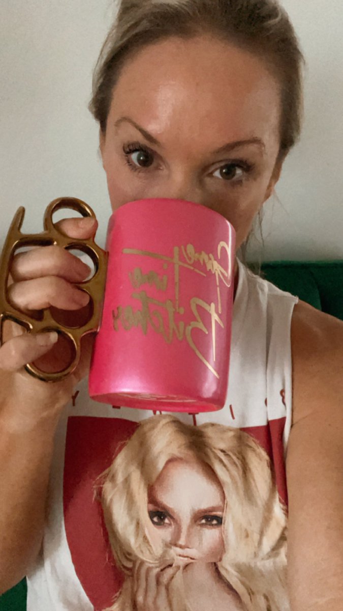 ChrissyHott's tweet photo. @TheSpearsRoom @britneyspears https://t.co/VMkjdyJcpu