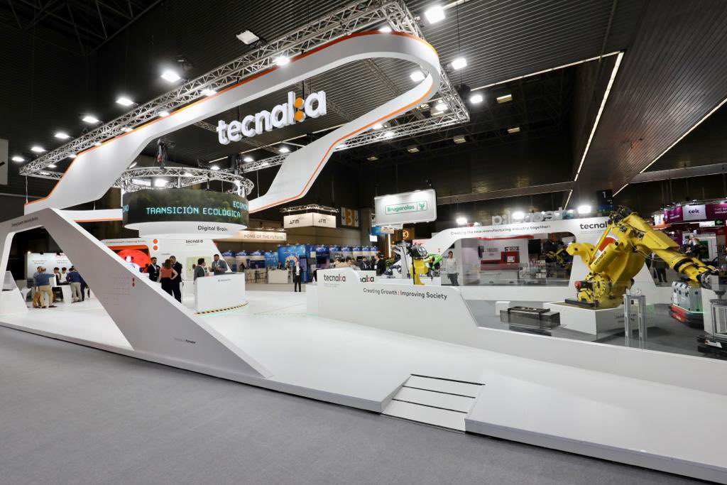 Está siendo una gran <a href="/BEC_BIEMH/">BEC_BIEMH</a>! Nada de esta satisfacción, de este orgullo es posible sin personas excepcionales! Unas visibles, otras invisibles.! Equipo de <a href="/tecnalia/">TECNALIA</a> extraordinario! Clientes que arriesgan y confían! Proveedores amigos que dan todo! y <a href="/AFMmachinetools/">AFM</a>. GRACIAS!