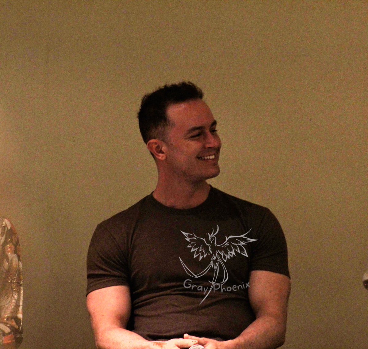 dgray3994's tweet photo. Awww, #ryankelley, the most adorable hellhound ever.
Today is #SmilingThursday! BTW, @phoenixfire2912 and I are both posting under the shared watermark. Have fun. #grayphoenix #grayphoenixphotography #howlercon #howlerreunion2022 https://t.co/1HIiHVBfP2