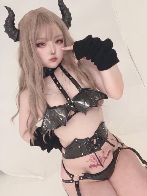 コスプレイヤー社員食堂ギラギラのTwitter画像2