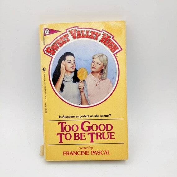 UnthinkVintage's tweet photo. New in the shop today! https://t.co/H4w8hMtZv7 #etsy #vintage #etsyvintage #vintagebooks Sweet Valley High, Book 11, Too Good To Be True, Vintage Books, Vintage Teen Books, Sweet Valley Twins, Francine Pascal by UnthinkableVintage https://t.co/byeUusI1Ri