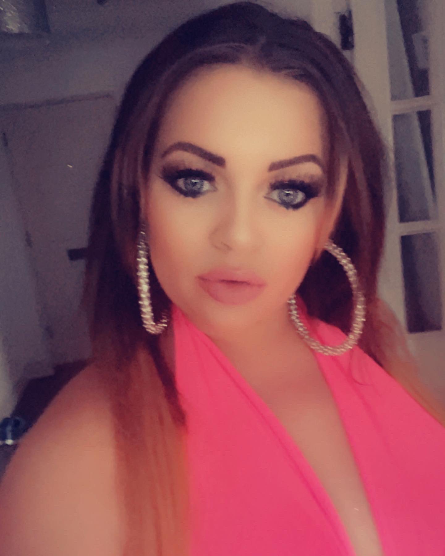 TW Pornstars - 1 pic. Catalia Valentine. Twitter. Loving this colour on me  😍. 10:43 PM - 16 Jun 2022