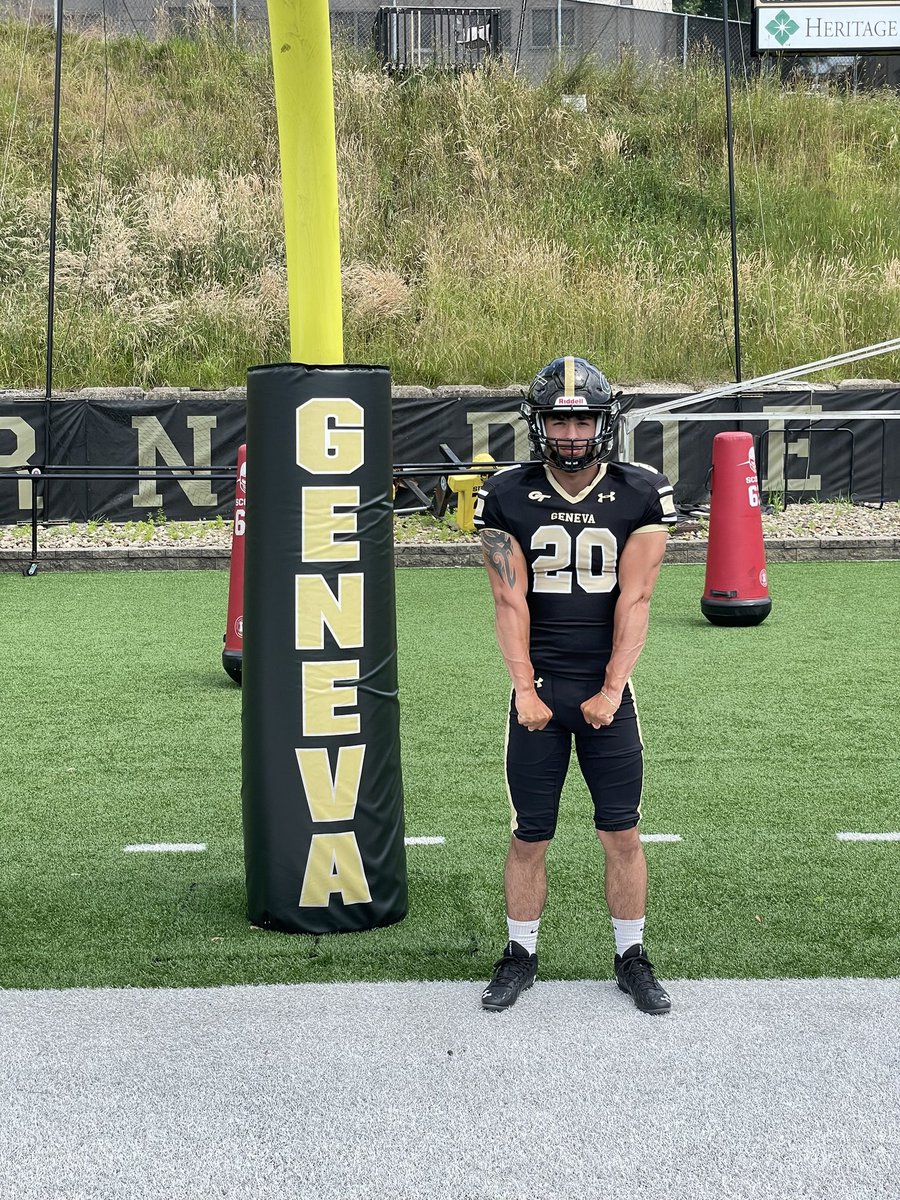 RyanSteffey's tweet photo. Thank you coach @OLCoachCorrado for have me up at Geneva loved learning about what you guys do there @HempfieldAreaFB @CoachMBrownHAFB https://t.co/QbCDJOfAeQ