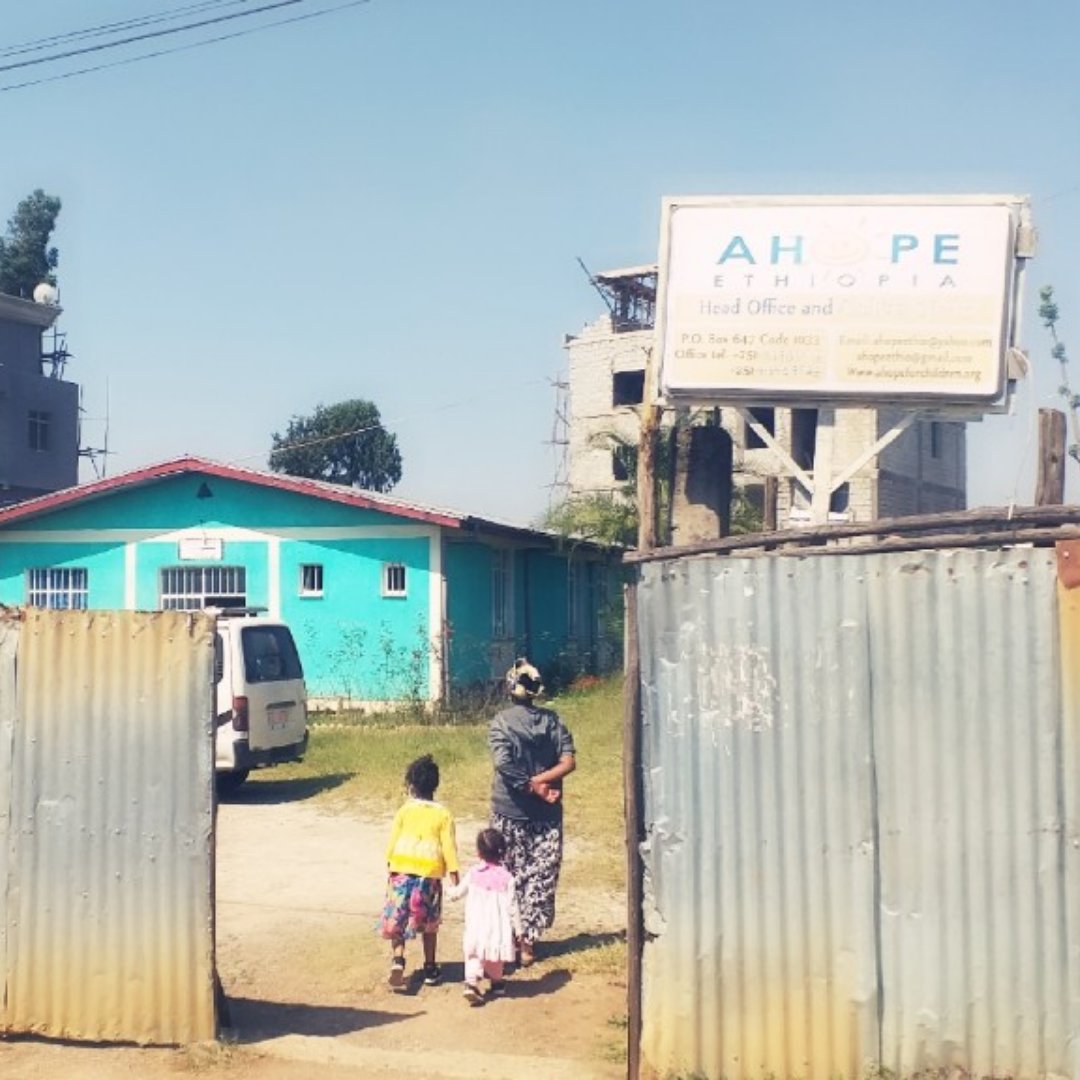 AHOPE4children's tweet photo. More than 4,000 people are treated at the AHOPE clinic each year. With your gift, we can ensure that the proper training and supplies are available at the clinic. Every dollar makes a difference. Give your gift today at https://t.co/v98a8R1Cd2. https://t.co/PiyC31vOH5