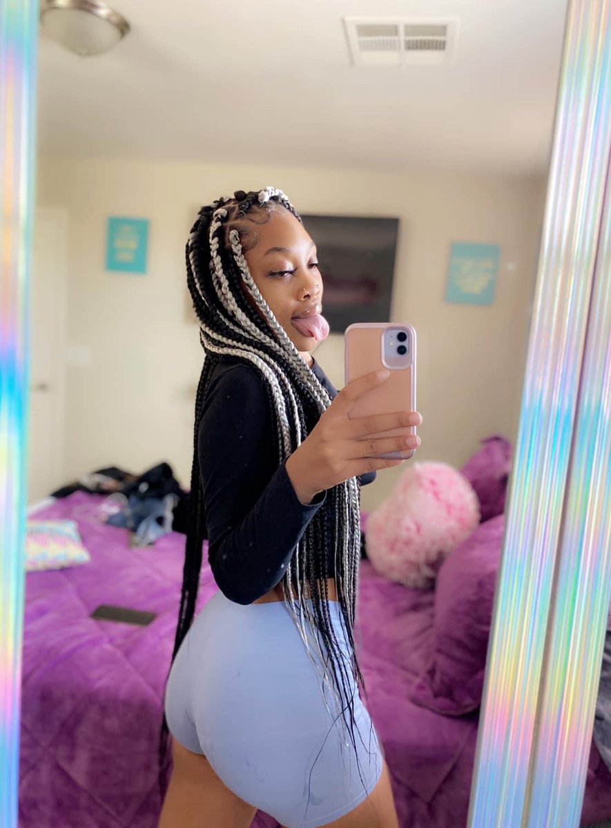 pinkonnae's tweet photo. Still not booked tonight🥰? Who need me https://t.co/hLUyGtcz3Y