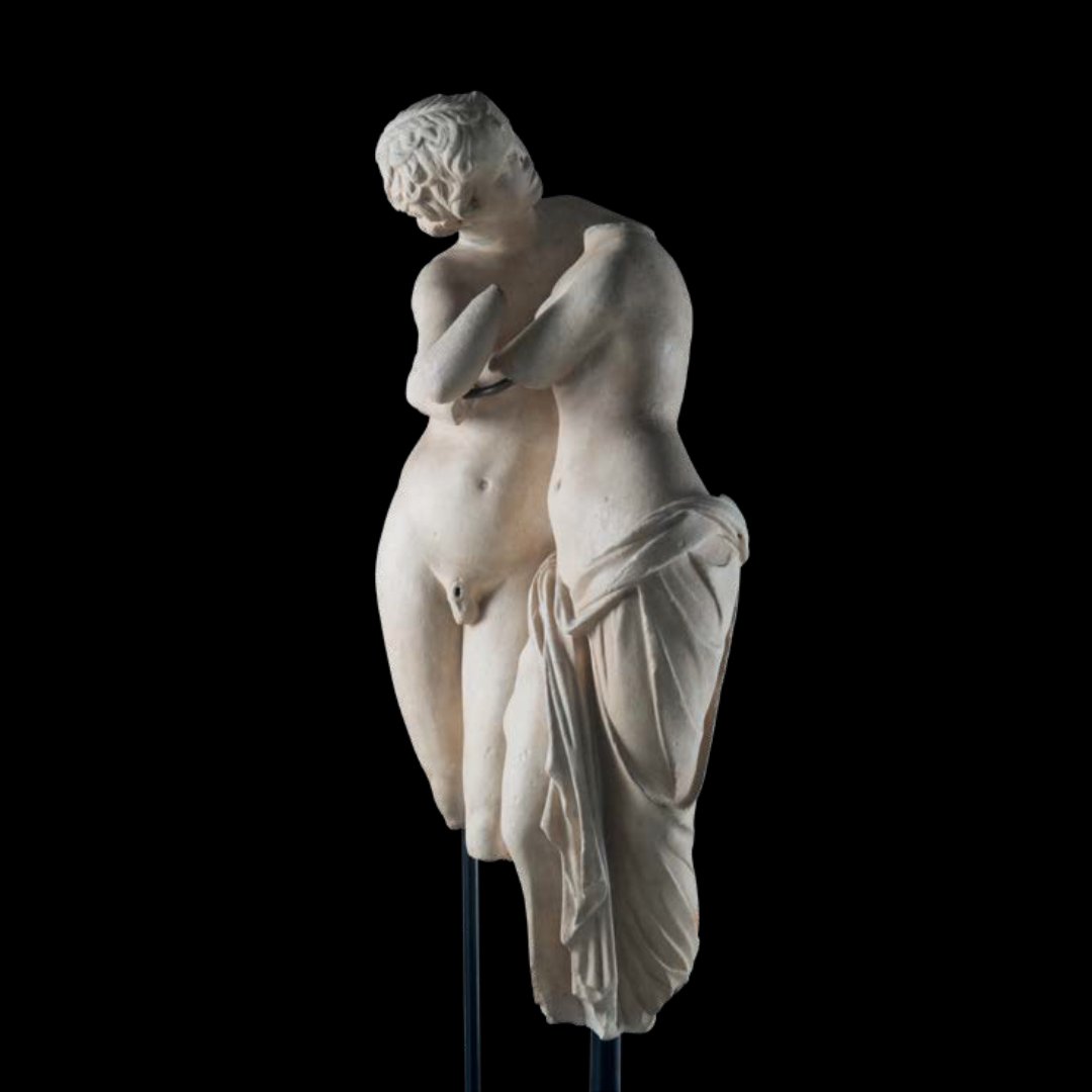 ElMuseoSoumaya's tweet photo. #DatoCurioso
Antes de la #EdadMedia, el cuerpo se mostraba sin disimulo, pues se le otorgaban valores nobles y virtudes heroicas.
Posteriormente, los cristianos relacionaron al desnudo con la creación, mientras que en el universo pagano era sinónimo de reproducción.
#SexualidadMW https://t.co/7n4IoGtdFR