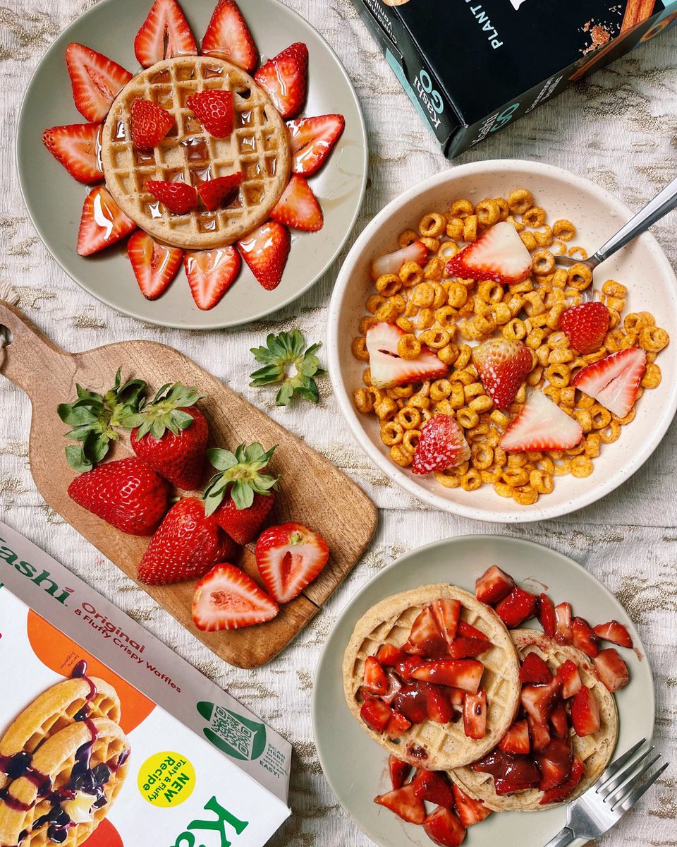 This is a berry important update: It's strawberry season! 🙌 There are so many delicious and easy ways to add strawberries to your Kashi breakfast...

🍓 Strawberry jam on your waffles

🍓 Dried strawberries on your cereal

🍓 Fresh strawberries to create a waffle art masterpiece