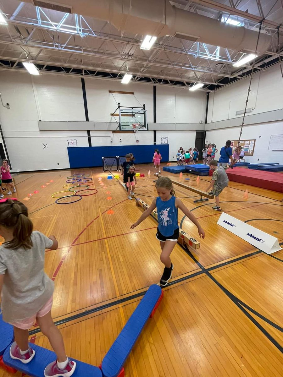 coach_kirk1's tweet photo. Field day was a total success! Great job everyone! #LearningAtGR https://t.co/7LtPZ9mfmP