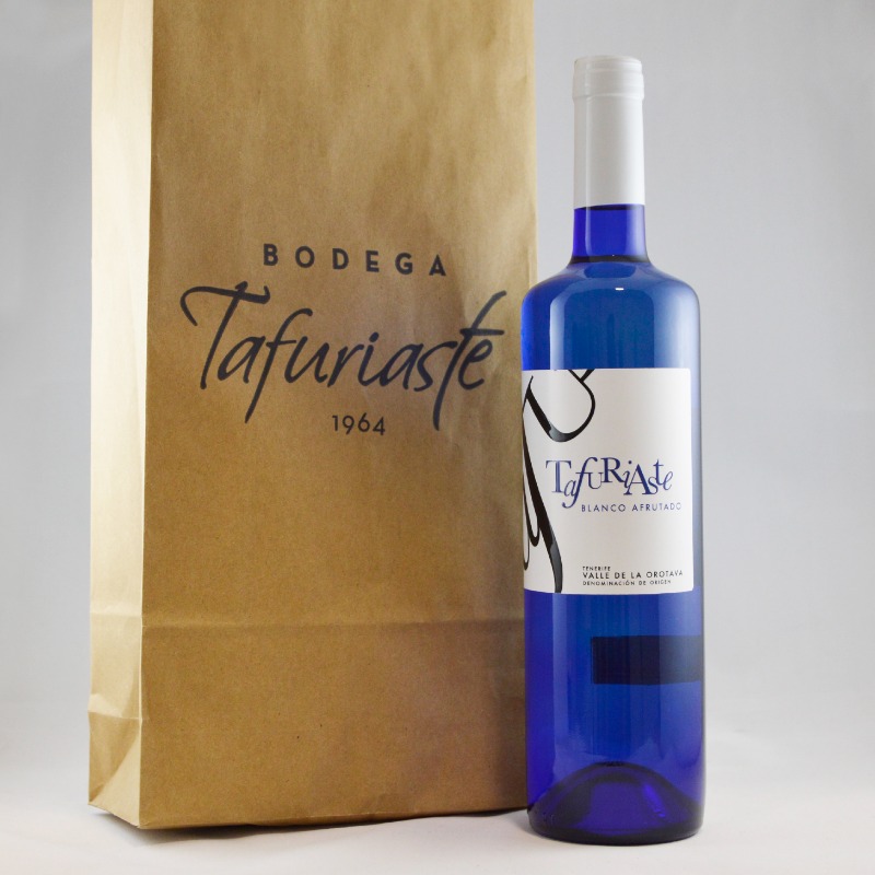 Tafuriaste's tweet photo. ¡Hazte con tu Tafuriaste Blanco Afrutado en nuestra tienda oficial!🥂

📍Estamos en Carretera Antigua de la Luz, 2A, Las Candias, La Orotava.
🕠 Nuestro horario es de miércoles a viernes de 17h a 20h. Y sábados de 10h a 14h. https://t.co/4Ddy0L0vlF