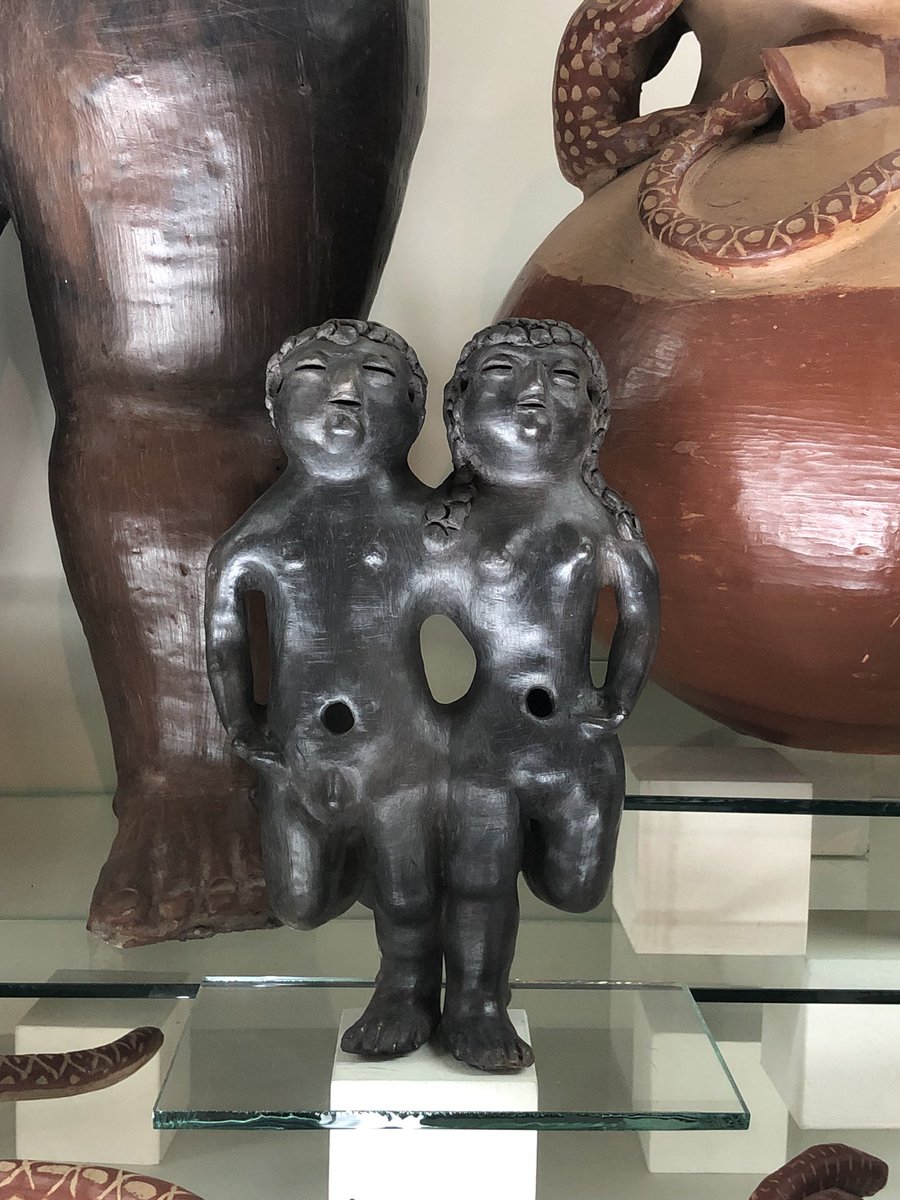 museodelbarro's tweet photo. “Son de mi época de soltera” cuenta Ediltrudis Noguera acerca de estas obras en cerámica que se exhiben de forma permanente en el museo: unidos por el barro, sus adanes y evas son un alegato sobre el amor y la sexualidad.
#MuseumWeek2022 #sexualityMW #sexualidadMW #placer https://t.co/RfrzR0k1V5