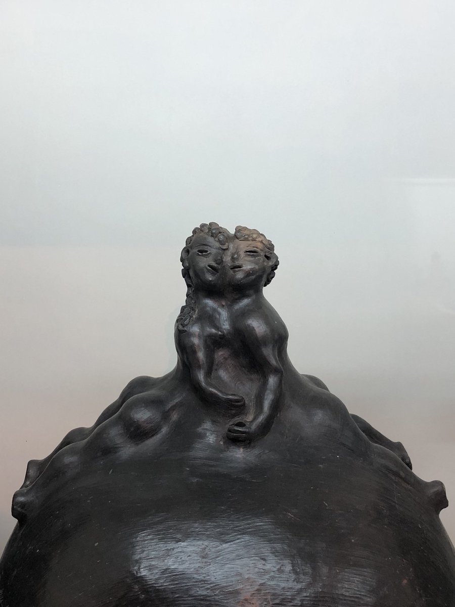 museodelbarro's tweet photo. “Son de mi época de soltera” cuenta Ediltrudis Noguera acerca de estas obras en cerámica que se exhiben de forma permanente en el museo: unidos por el barro, sus adanes y evas son un alegato sobre el amor y la sexualidad.
#MuseumWeek2022 #sexualityMW #sexualidadMW #placer https://t.co/RfrzR0k1V5