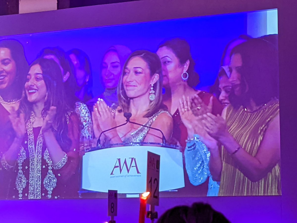 NilNeale's tweet photo. What an #inspiring #London evening celebrating Asian women of Achievement &amp; our very own @sayehghanbari who was highly commended in the business category  @awaawardsuk @EY_Foundation @EY_UKI #selfie credit goes to @BenoitLaclau https://t.co/1hN6V4CTUU