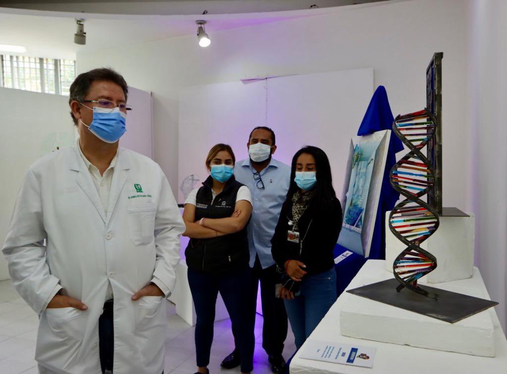 Tu_IMSS_CDMXSur's tweet photo. El #IMSSCDMXSur fomenta expresiones artísticas en el Centro de Artes Plásticas y Artesanías Independencia. 🎨🖼📸🧑‍🎨

Con estos talleres se busca apoyar las expresiones artísticas, fortalecer el arte, la cultura, aprovechar el tiempo libre y preservar la actividad artesanal. https://t.co/ehnSemW1hI