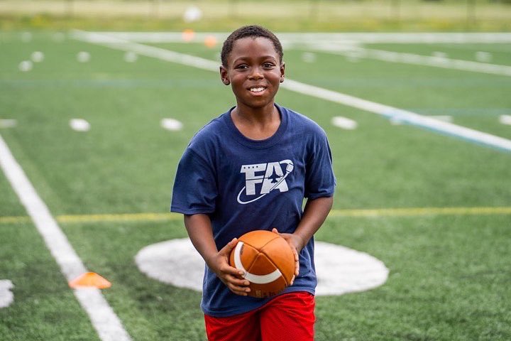 FlyghtPrepFB's tweet photo. Thank you to everyone that attended the Flyght Academy Prep Youth Camp today! The future is bright ✈️

A special thank you goes to the Dayton Police Department and Officer Perez for bringing over extra gatorades for the kids. 

#FlyghtPrep #FlyWithUs #FlyghtYouth https://t.co/NM6iwzuvmP